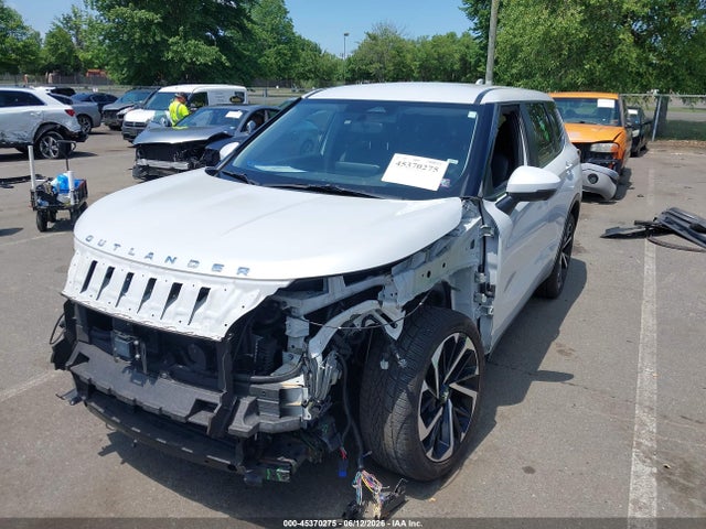 Продаж на аукціоні авто 2024 Mitsubishi Outlander Se 2.5 S-awc, vin: JA4J4VA85RZ008009, номер лоту: 45370275