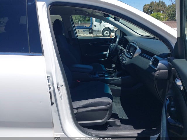 45370276 :رقم المزاد ، 5XYPG4A31KG434242 vin ، 2019 Kia Sorento 2.4l Lx مزاد بيع
