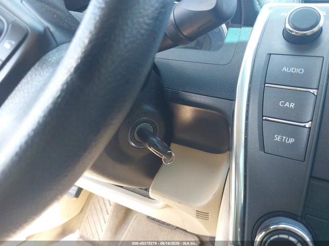 4T1BF1FK1HU315881 Toyota CAMRY LE