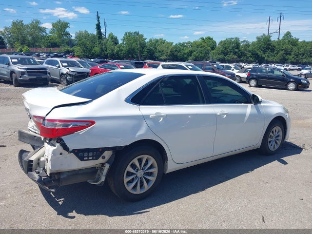 4T1BF1FK1HU315881 Toyota CAMRY LE
