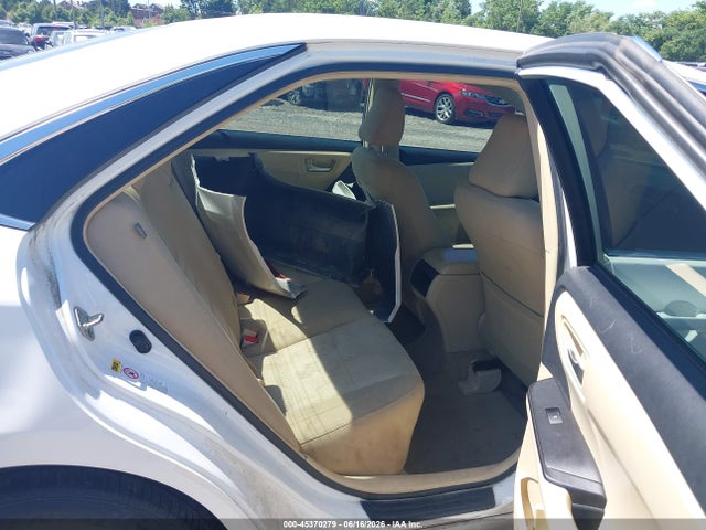 4T1BF1FK1HU315881 Toyota CAMRY LE