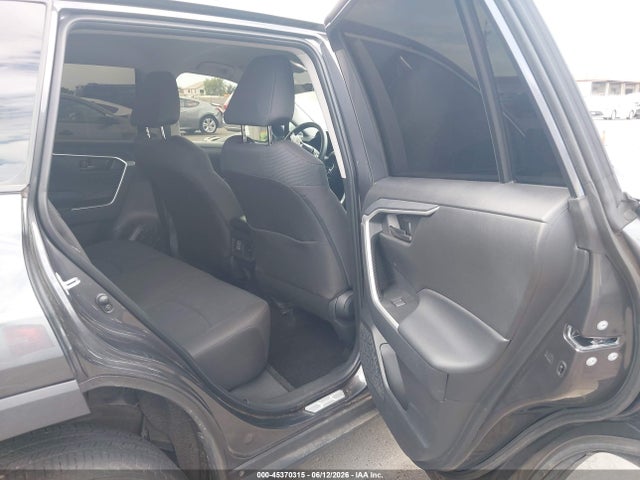 Toyota RAV4 LE 2025 2T3K1RFV3SW388532 Image 8