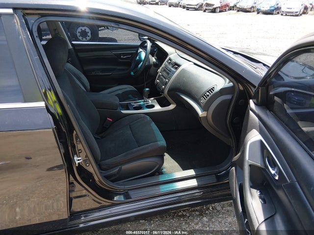 Продажа на аукционе авто 2015 Nissan Altima 2.5 S, vin: 1N4AL3AP1FN401356, номер лота: 45370317