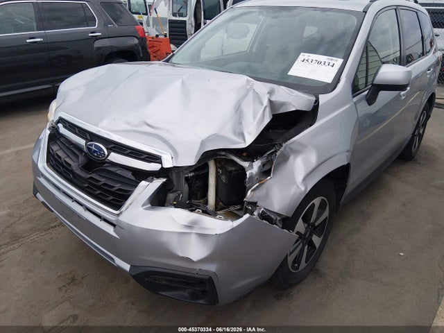 45370334 :رقم المزاد ، JF2SJAECXHH405750 vin ، 2017 Subaru Forester 2.5i Premium مزاد بيع