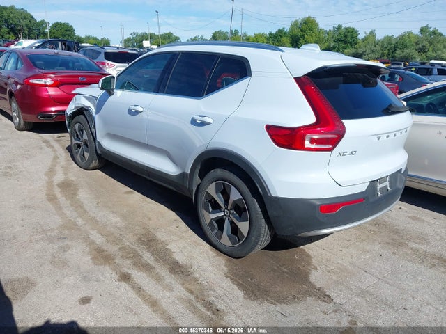45370346 :رقم المزاد ، YV4L12UK0R2311735 vin ، 2024 Volvo Xc40 B5 Core Bright Theme مزاد بيع