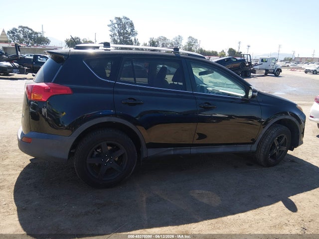 2T3WFREV3EW099398 Toyota Rav4 Xle
