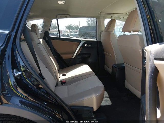 2T3WFREV3EW099398 Toyota Rav4 Xle