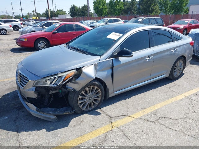 Hyundai Sonata Limited 2015 5NPE34AF6FH198585 Image 2