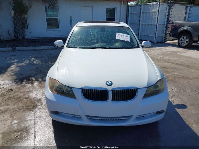45370436 :رقم المزاد ، WBAVB33526PS16339 vin ، 2006 Bmw 330i مزاد بيع