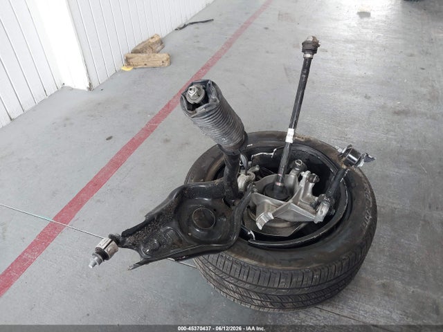 7SAYGDED1TA609394 Tesla Model Y Premium Rear-wheel Drive/rear-wheel Drive