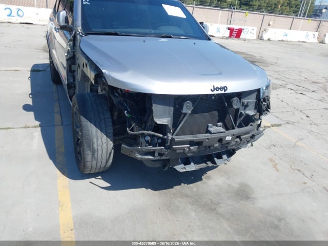1C4RJEAG2LC391393 Jeep Grand Cherokee Altitude 4x2