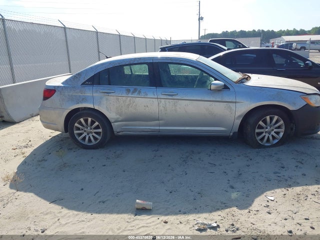 2012 Chrysler 200 Touring მანქანა იყიდება აუქციონზე, vin: 1C3CCBBB8CN288781, აუქციონის ნომერი: 45370520