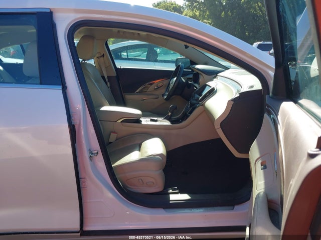 Продажа на аукционе авто 2015 Buick Lacrosse Leather, vin: 1G4GB5G35FF137782, номер лота: 45370521