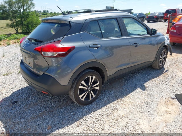 45370545 :رقم المزاد ، 3N1CP5CU8KL529919 vin ، 2019 Nissan Kicks Sv مزاد بيع