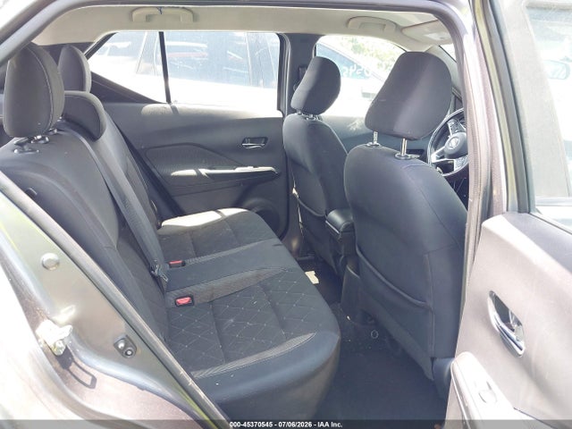 45370545 :رقم المزاد ، 3N1CP5CU8KL529919 vin ، 2019 Nissan Kicks Sv مزاد بيع