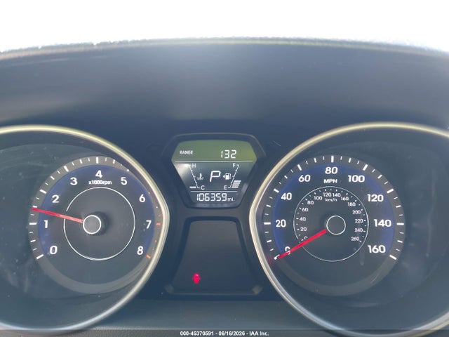 45370591 :رقم المزاد ، 5NPDH4AE1FH638295 vin ، 2015 Hyundai Elantra Se مزاد بيع