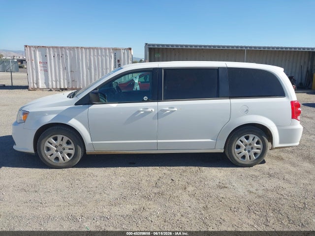 Dodge Grand Caravan Se 2018 2C4RDGBG3JR296508 Image 14