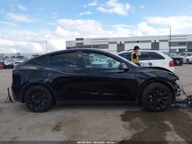 7SAYGAEE8NF365837 Tesla Model Y Long Range Dual Motor All-wheel Drive