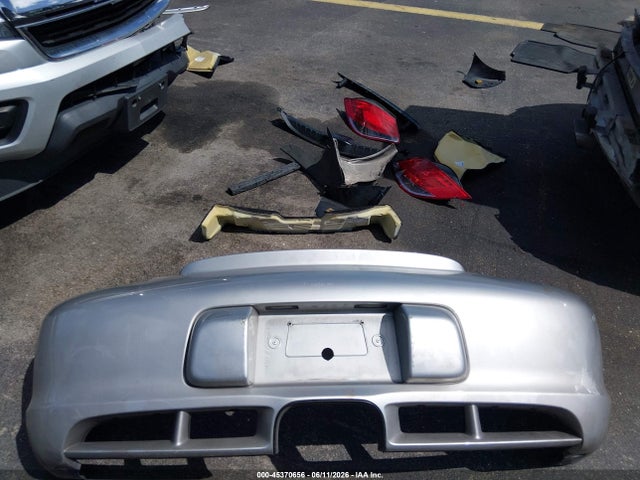 45370656 :رقم المزاد ، WP0AA2A86AU760140 vin ، 2010 Porsche Cayman مزاد بيع