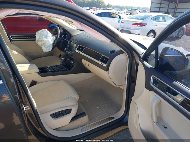 Aukcja sprzedaży 2016 Volkswagen Touareg Vr6 Executive, vin: WVGEF9BP3GD008174, numer aukcji: 45370700
