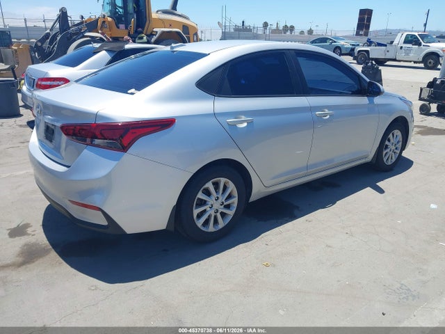 Hyundai Accent Sel 2018 3KPC24A36JE021791 Image 4