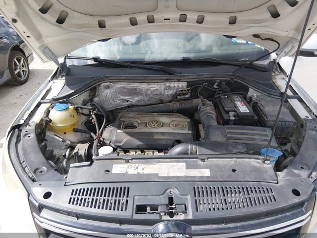 2012 Volkswagen Tiguan S მანქანა იყიდება აუქციონზე, vin: WVGAV7AX0CW561211, აუქციონის ნომერი: 45370753