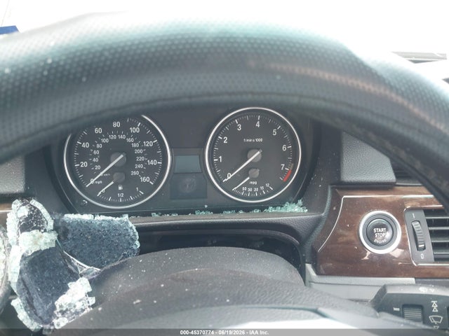 45370774 :رقم المزاد ، WBAPH7G50BNM59484 vin ، 2011 Bmw 328i مزاد بيع