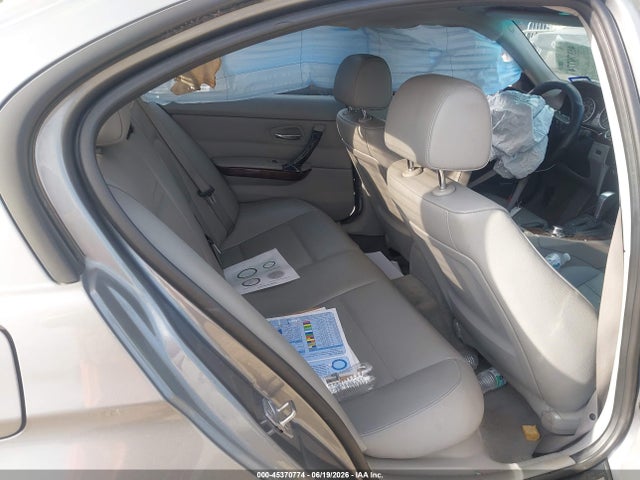 45370774 :رقم المزاد ، WBAPH7G50BNM59484 vin ، 2011 Bmw 328i مزاد بيع