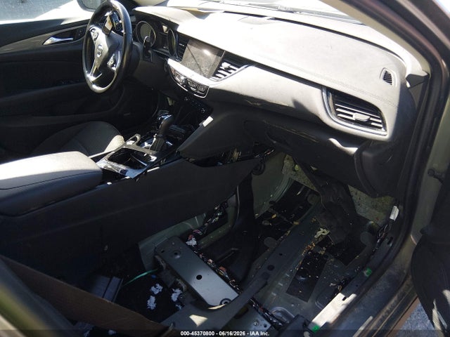 Продаж на аукціоні авто 2018 Buick Regal Tourx Preferred, vin: W04GU8SX6J1096637, номер лоту: 45370800