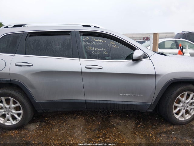 45370829 :رقم المزاد ، 1C4PJLCB7GW212623 vin ، 2016 Jeep Cherokee Latitude مزاد بيع