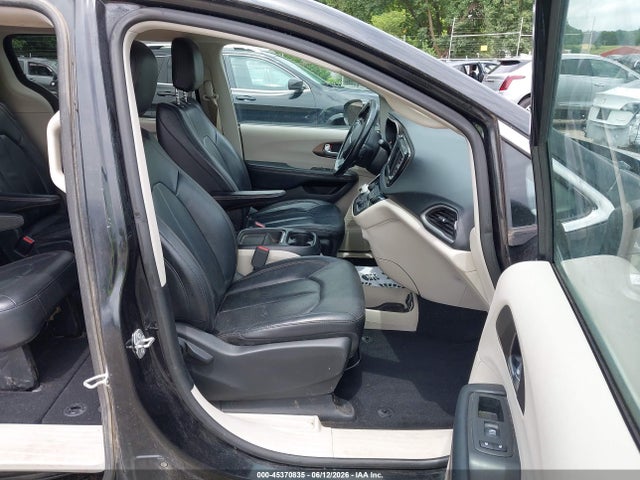 Chrysler Pacifica Touring L 2019 2C4RC1BG8KR650511 Image 5