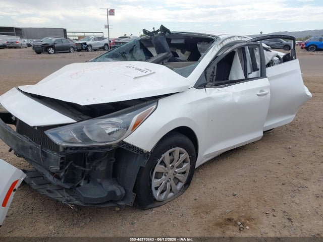 Hyundai ACCENT SE 2019 3KPC24A35KE045002 Image 2