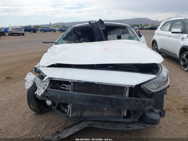 Hyundai ACCENT SE 2019 3KPC24A35KE045002 Image 6