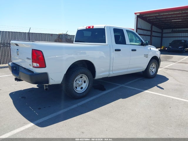 1C6RR7FG6KS679099 RAM 1500 Classic Tradesman 4x4 6&#039;4 Box