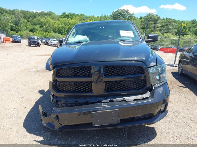 Aukcja sprzedaży 2018 Ram 1500 Express  4x4 5'7 Box, vin: 1C6RR7KT8JS335887, numer aukcji: 45370874