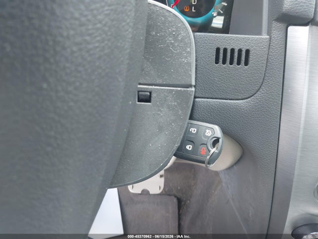 45370962 :رقم المزاد ، 3FAHP0HAXAR239686 vin ، 2010 Ford Fusion Se مزاد بيع