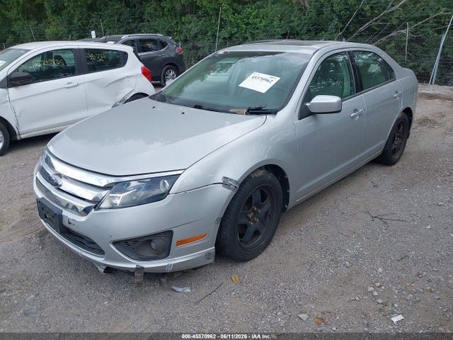 45370962 :رقم المزاد ، 3FAHP0HAXAR239686 vin ، 2010 Ford Fusion Se مزاد بيع