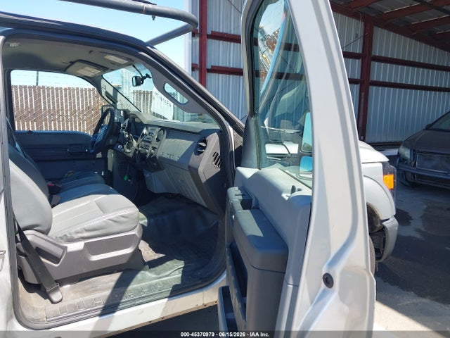 Ford F-350 Xl 2016 1FDRF3A61GED02576 Image 5