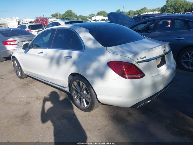 Aukcja sprzedaży 2018 Mercedes-benz C 300 4matic, vin: 55SWF4KB8JU247220, numer aukcji: 45370983