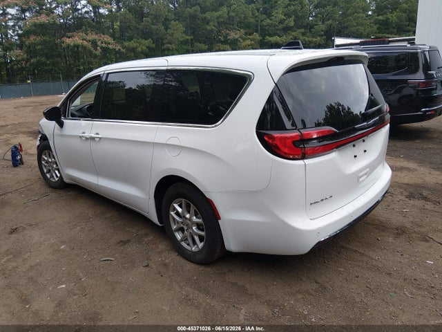 45371026 :رقم المزاد ، 2C4RC1BG4RR165325 vin ، 2024 Chrysler Pacifica Touring L مزاد بيع