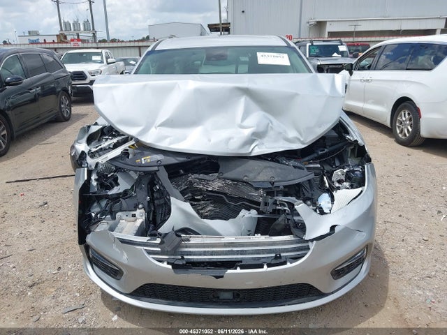 Chrysler Pacifica Touring L 2024 2C4RC1BG7RR154903 Image 12