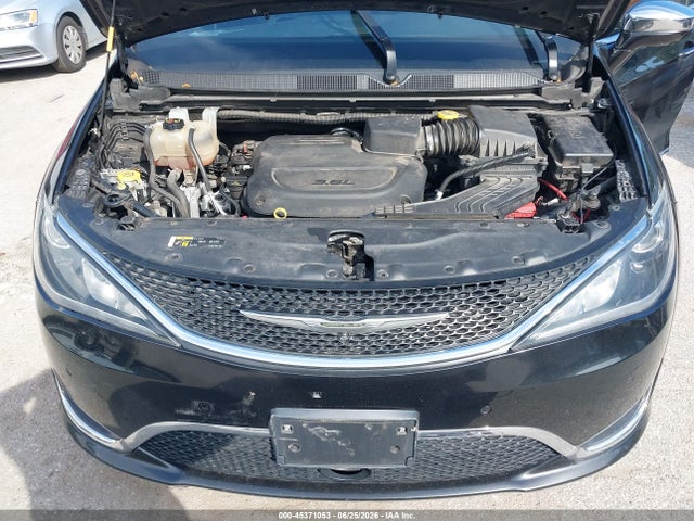 45371053 :رقم المزاد ، 2C4RC1GG4LR124483 vin ، 2020 Chrysler Pacifica 35th Anniversary Limited مزاد بيع