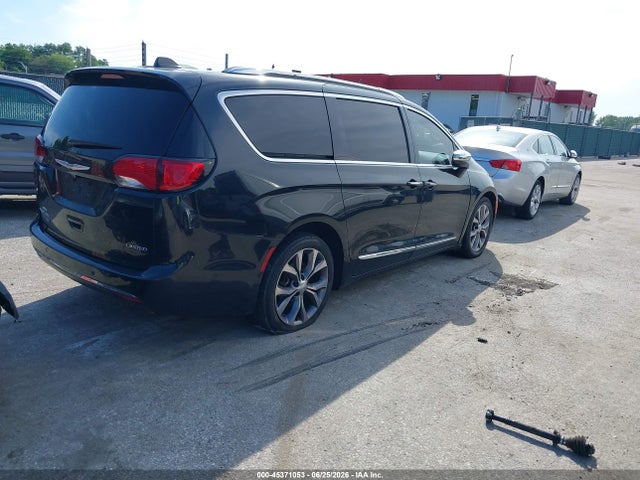 45371053 :رقم المزاد ، 2C4RC1GG4LR124483 vin ، 2020 Chrysler Pacifica 35th Anniversary Limited مزاد بيع