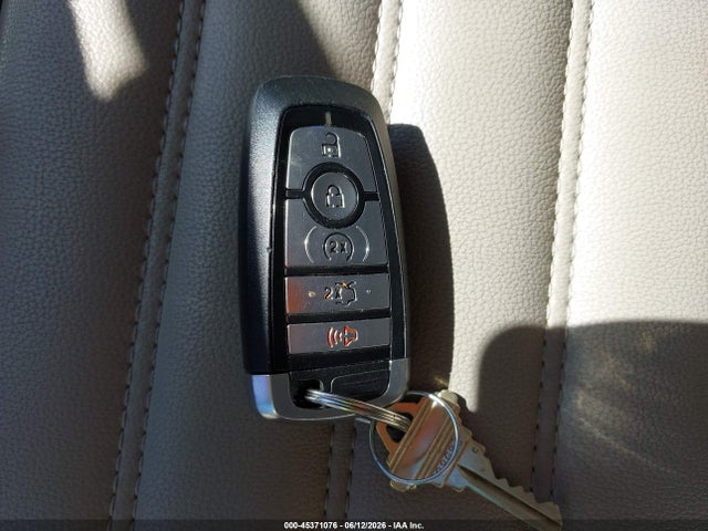 Продажа на аукционе авто 2020 Ford Fusion Sel, vin: 3FA6P0CD8LR201403, номер лота: 45371076