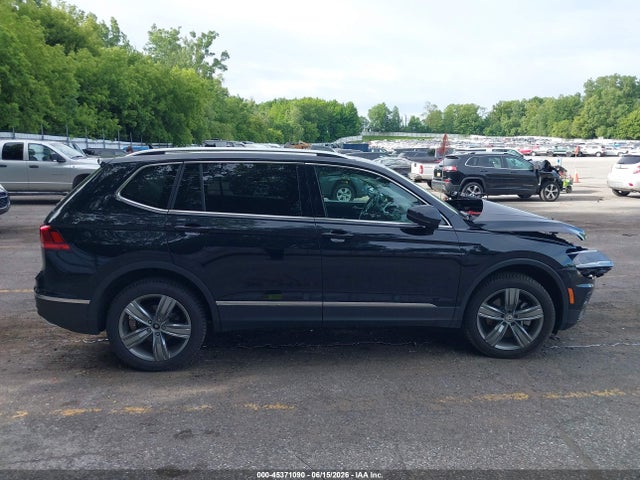45371090 :رقم المزاد ، 3VV2B7AXXMM151326 vin ، 2021 Volkswagen Tiguan 2.0t Se/2.0t Se R-line Black/2.0t Sel مزاد بيع