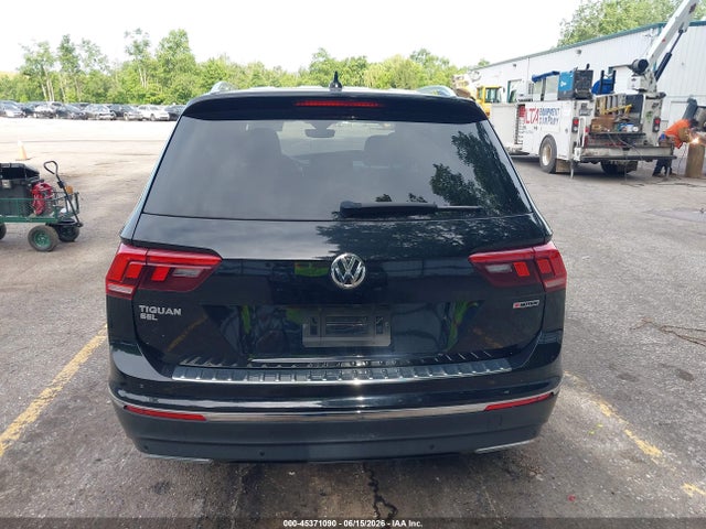 45371090 :رقم المزاد ، 3VV2B7AXXMM151326 vin ، 2021 Volkswagen Tiguan 2.0t Se/2.0t Se R-line Black/2.0t Sel مزاد بيع