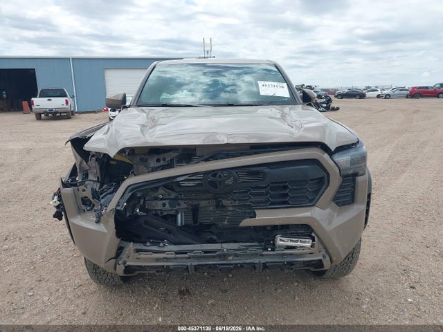 2026 Toyota Tacoma Trd Off Road მანქანა იყიდება აუქციონზე, vin: 3TMLB5JN2TM242952, აუქციონის ნომერი: 45371138