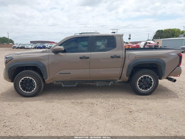 2026 Toyota Tacoma Trd Off Road მანქანა იყიდება აუქციონზე, vin: 3TMLB5JN2TM242952, აუქციონის ნომერი: 45371138