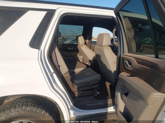 1GNSKPKD2NR246957 Chevrolet Tahoe 4wd Z71