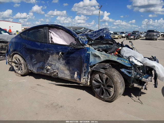 Продаж на аукціоні авто 2025 Tesla Model Y Long Range Dual Motor Rear-wheel Drive, vin: 7SAYGDED6SA352750, номер лоту: 45371150